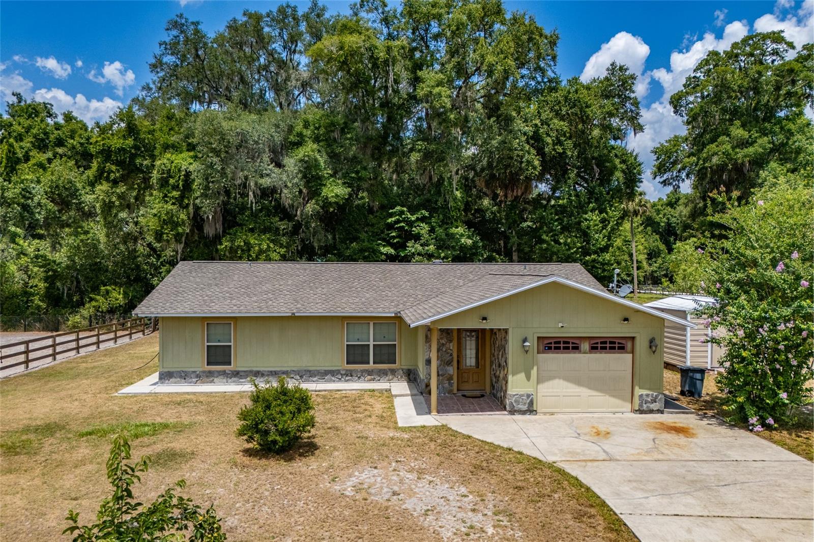 MEADOWBROOK RANCHES - Residential