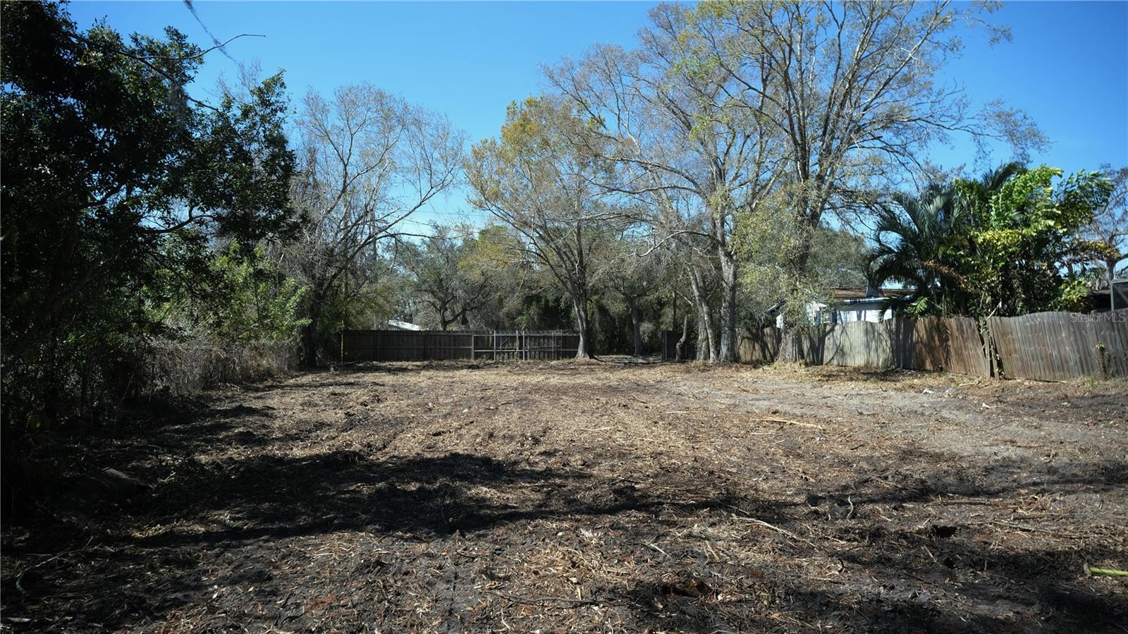 ACREAGE & UNREC - Land