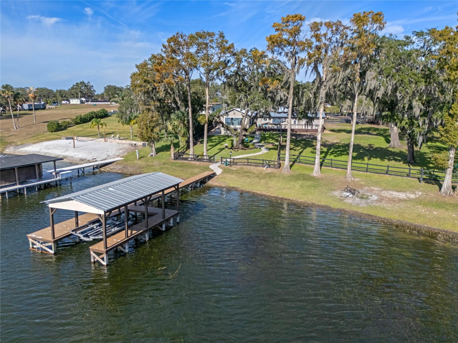 MARTELLE SHORES - Residential