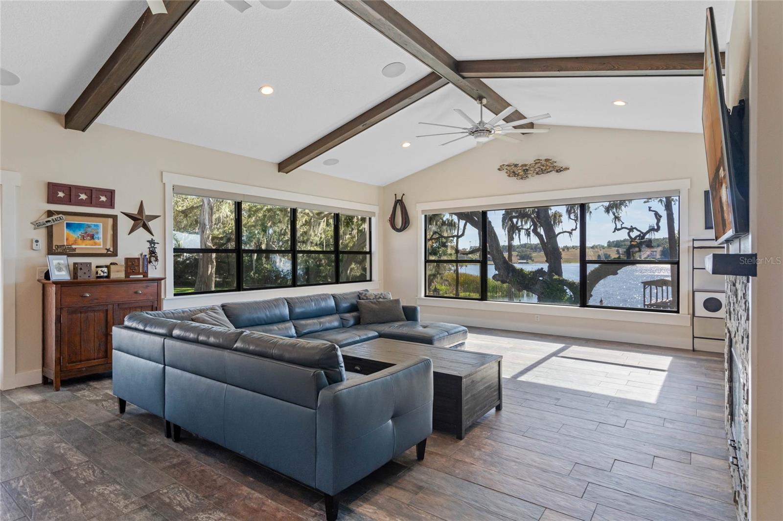 MARTELLE SHORES - Residential