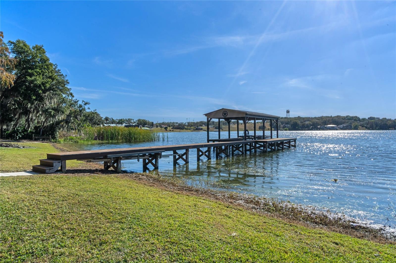 MARTELLE SHORES - Residential