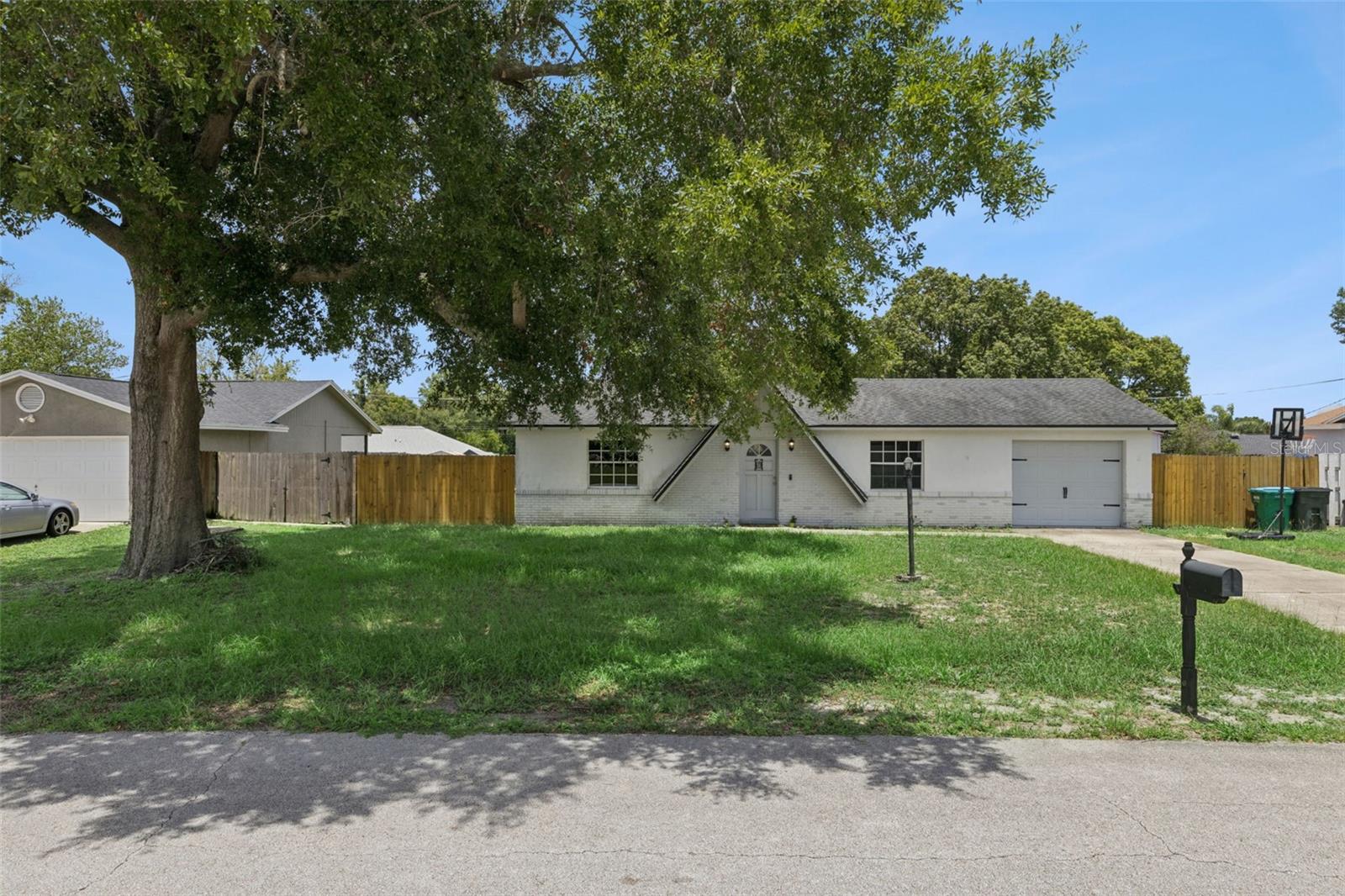 DELTONA LAKES UNIT 17 - Residential
