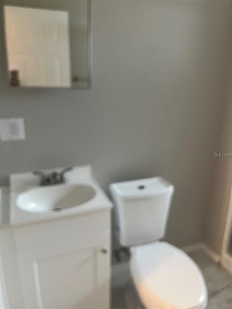 MOUNT DORA DONNELLYS - Residential Lease