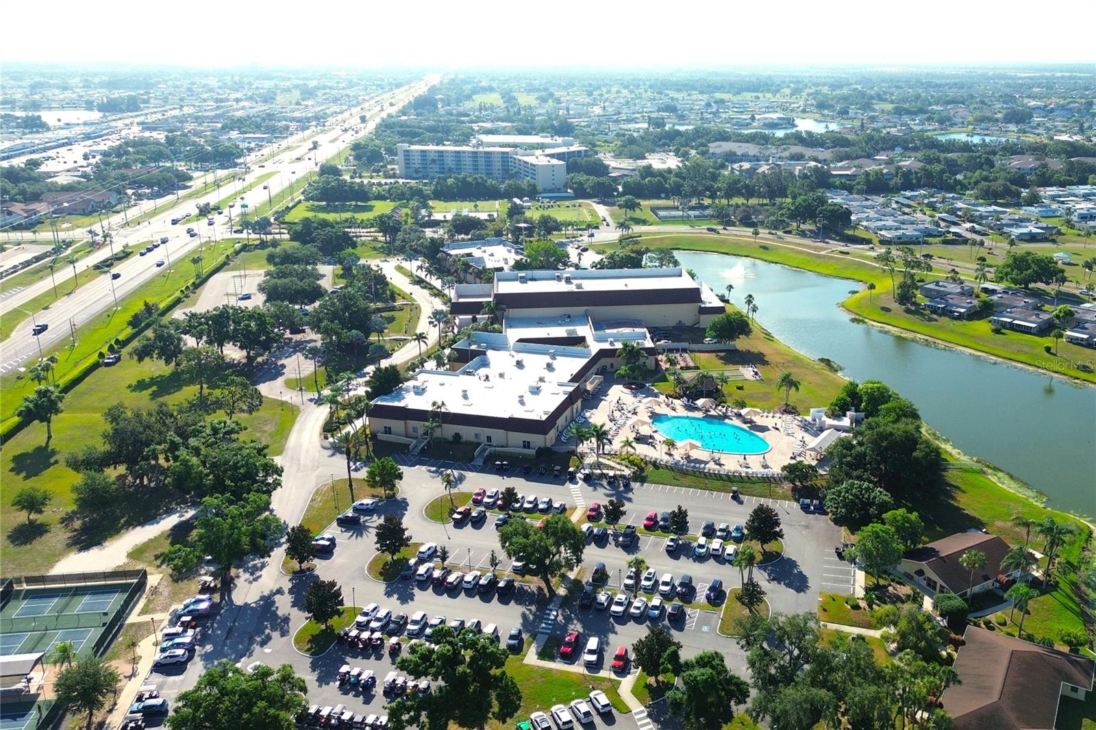 CAMBRIDGE I CONDOMINIUM UNIT NUMBER 194 TYPE A 3.7 - Residential