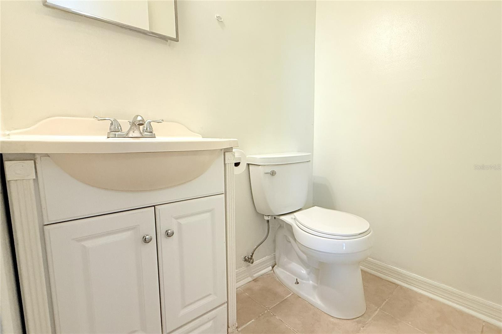 CAMBRIDGE I CONDOMINIUM UNIT NUMBER 194 TYPE A 3.7 - Residential
