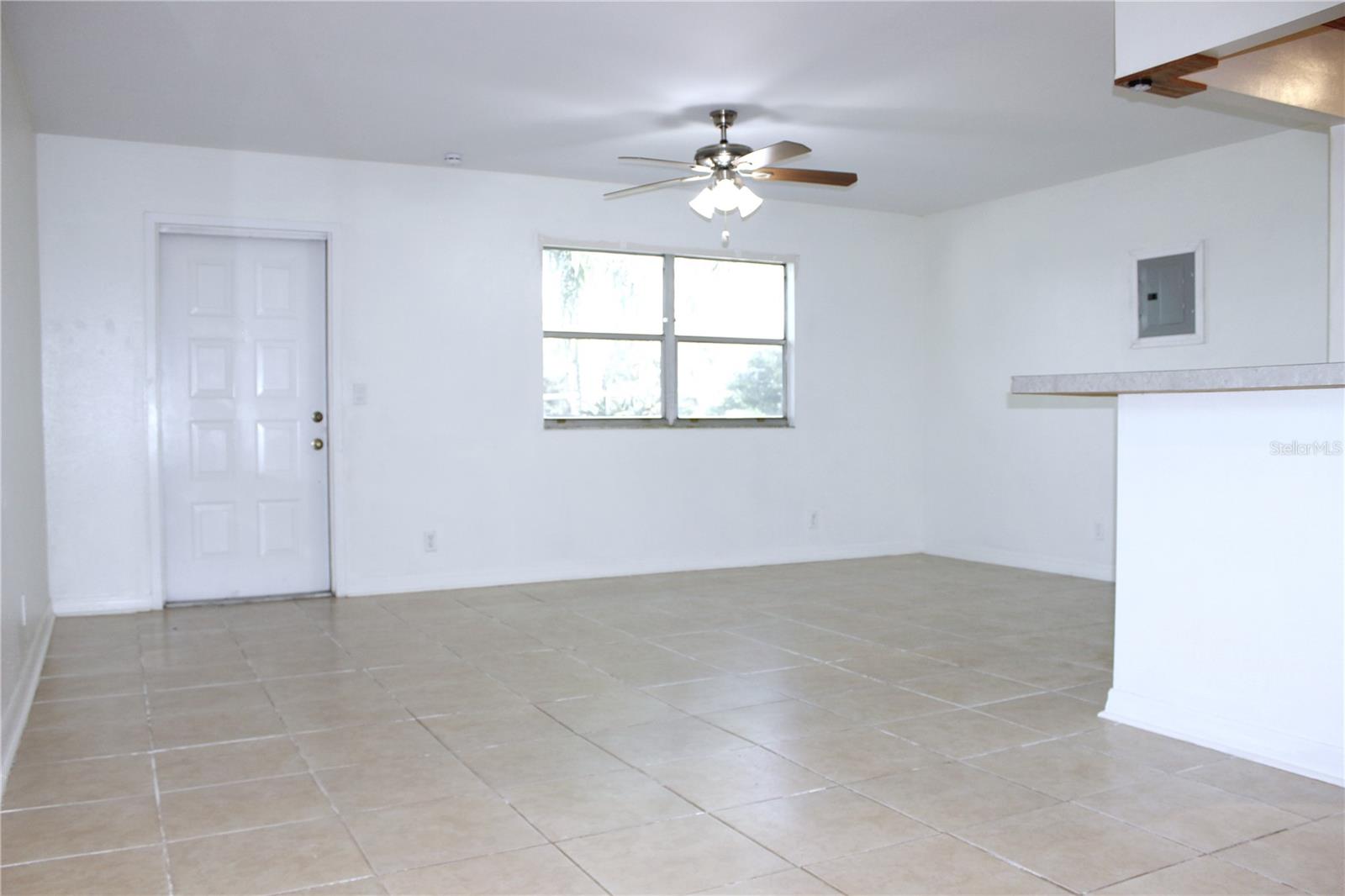 CAMBRIDGE I CONDOMINIUM UNIT NUMBER 194 TYPE A 3.7 - Residential