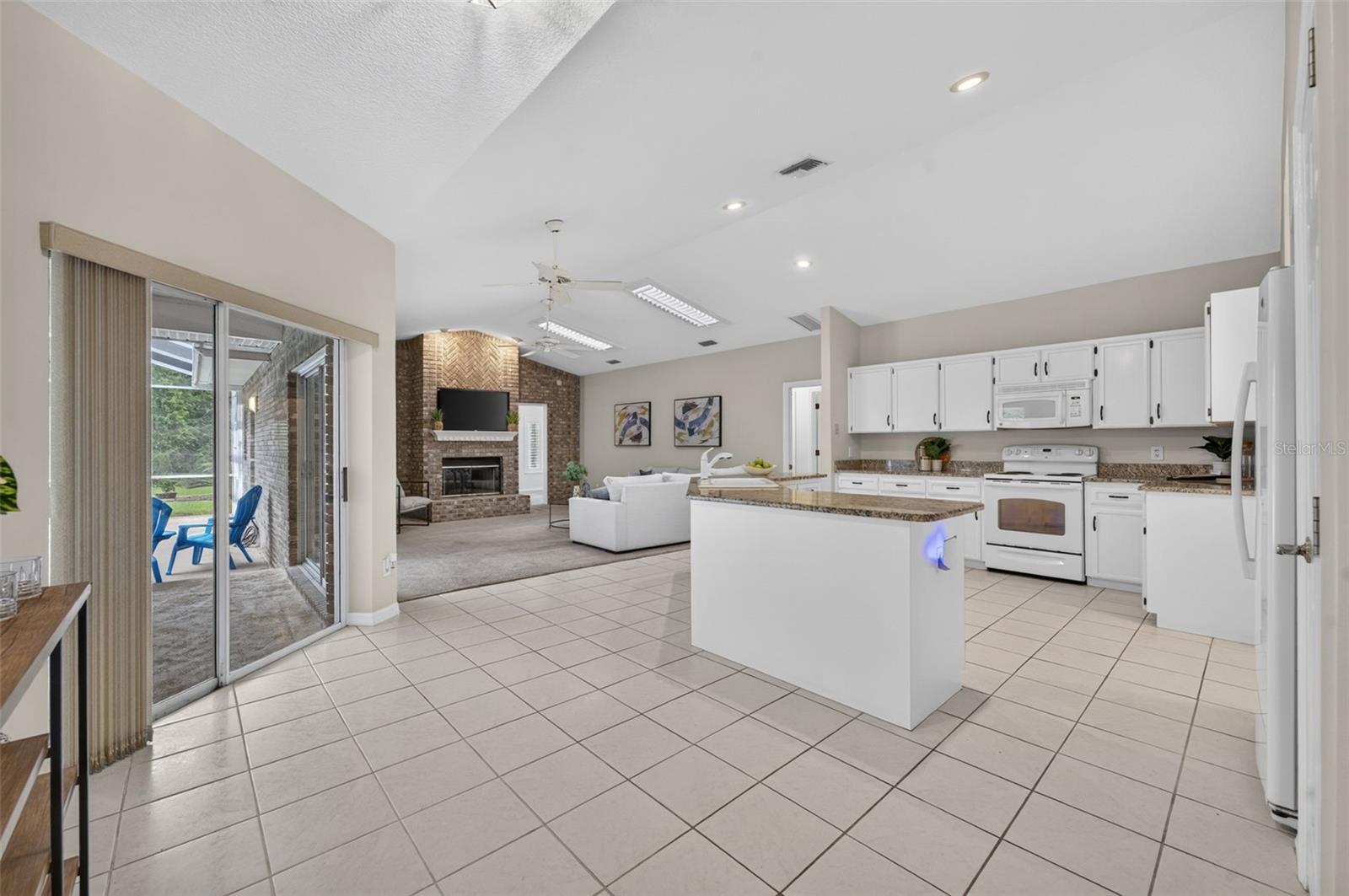 BEAR LAKE HIGHLAND ACRES - Residential