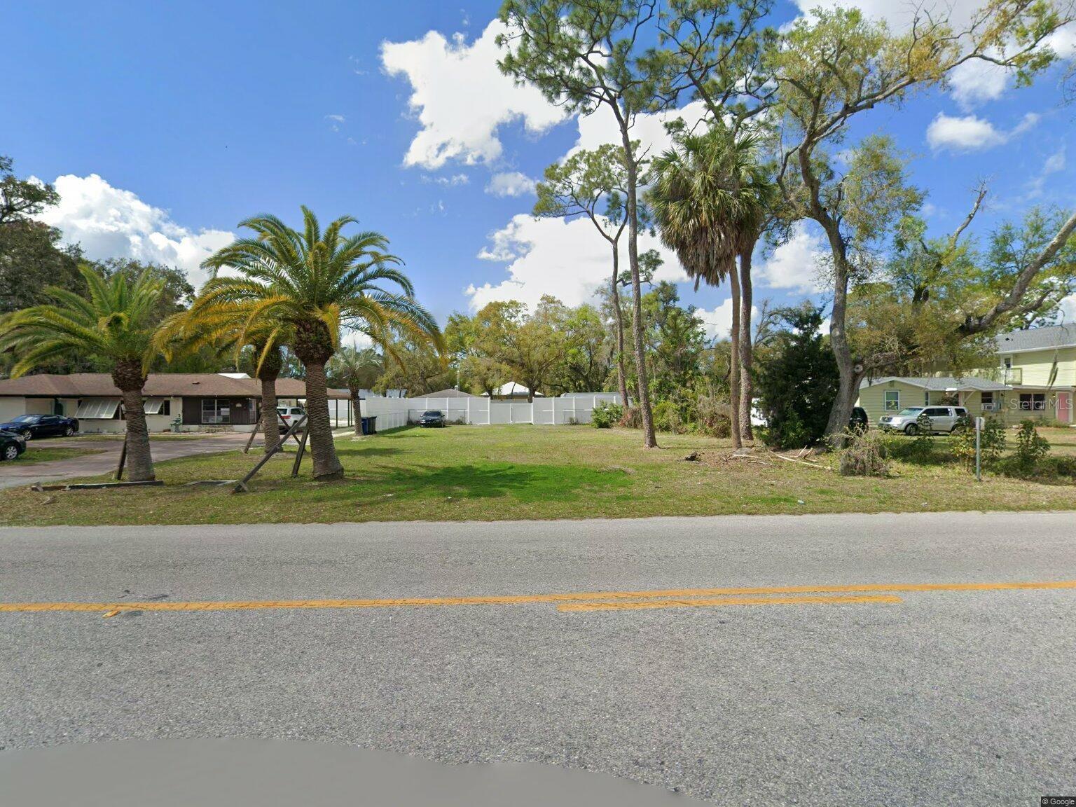 ALBRITTON ACRES - Land