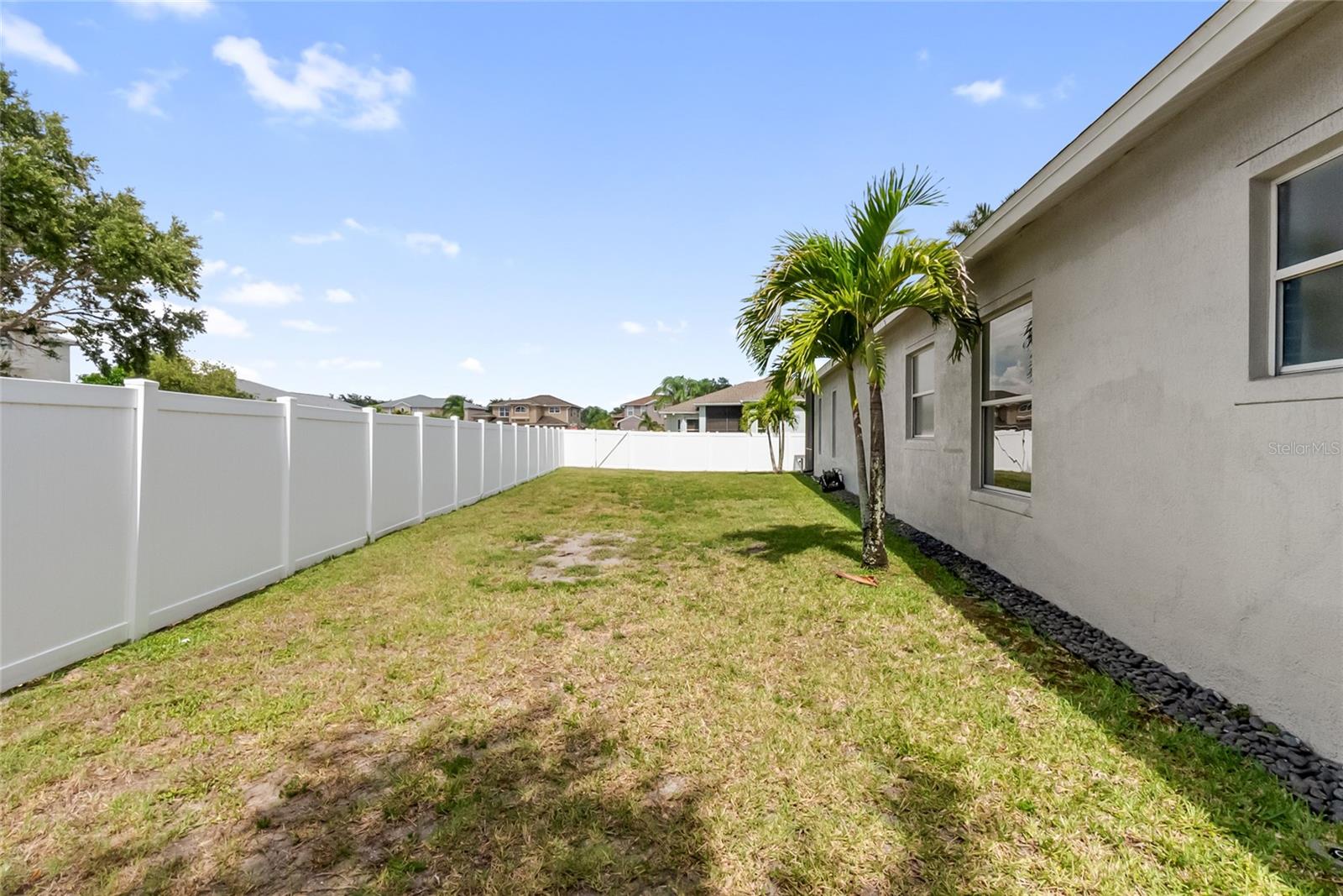 CASCADES AT SARASOTA PH IV - Residential Lease