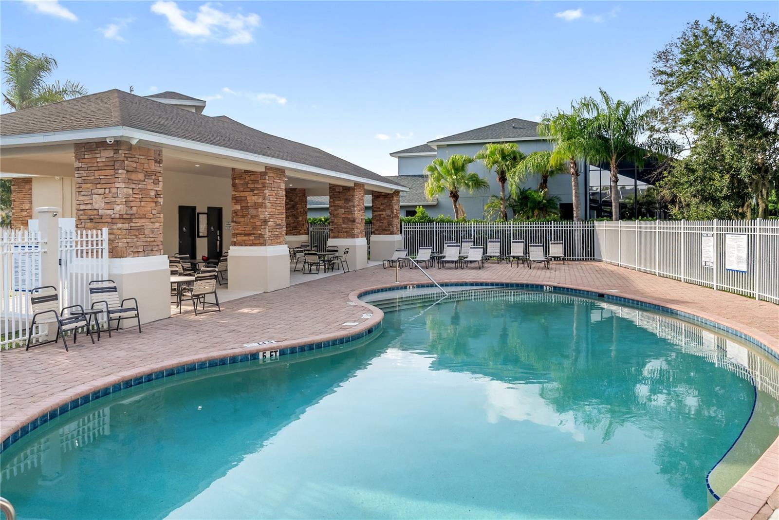 CASCADES AT SARASOTA PH IV - Residential Lease