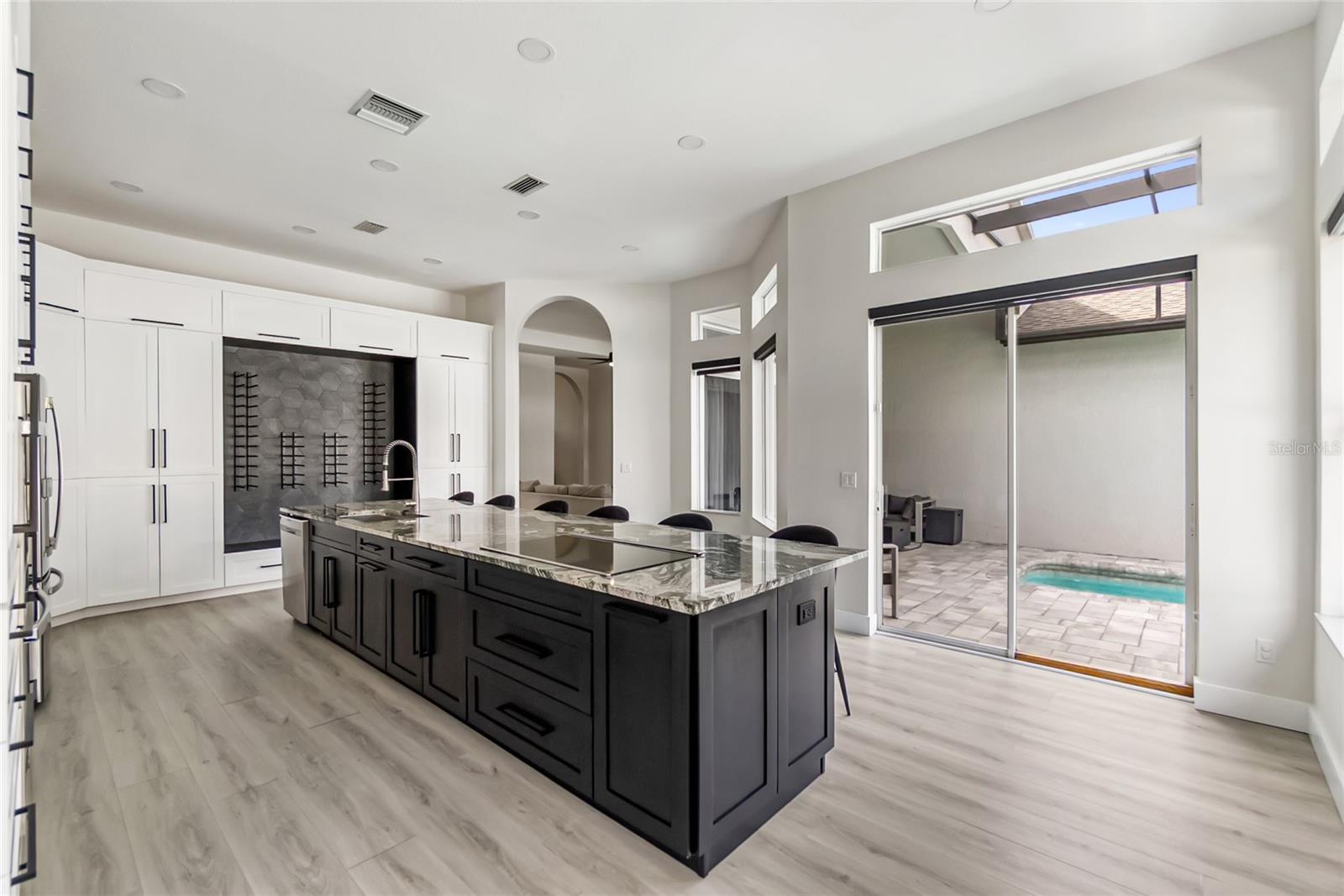 CASCADES AT SARASOTA PH IV - Residential Lease