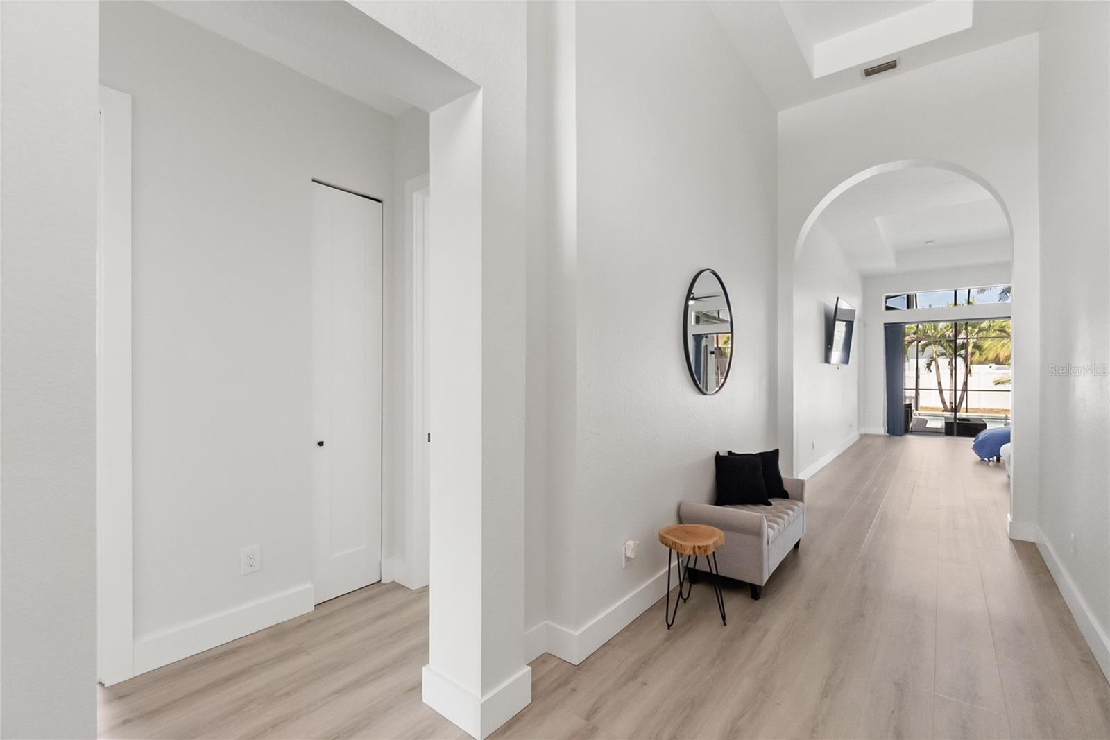 CASCADES AT SARASOTA PH IV - Residential Lease