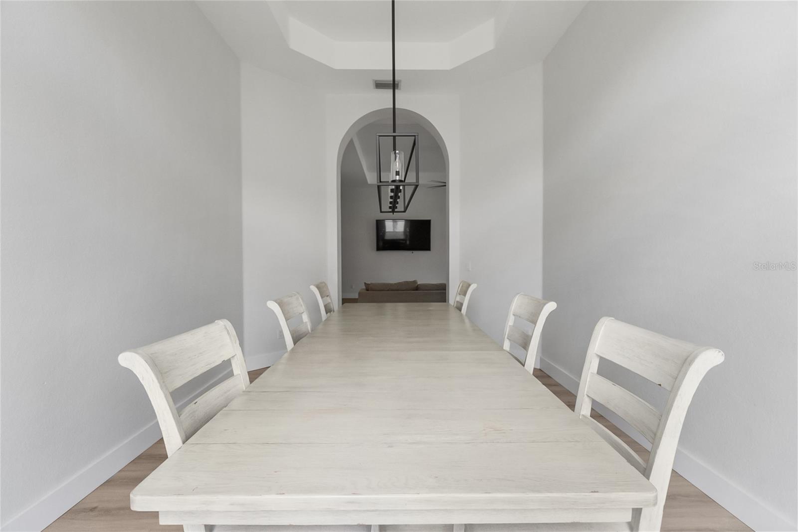 CASCADES AT SARASOTA PH IV - Residential Lease