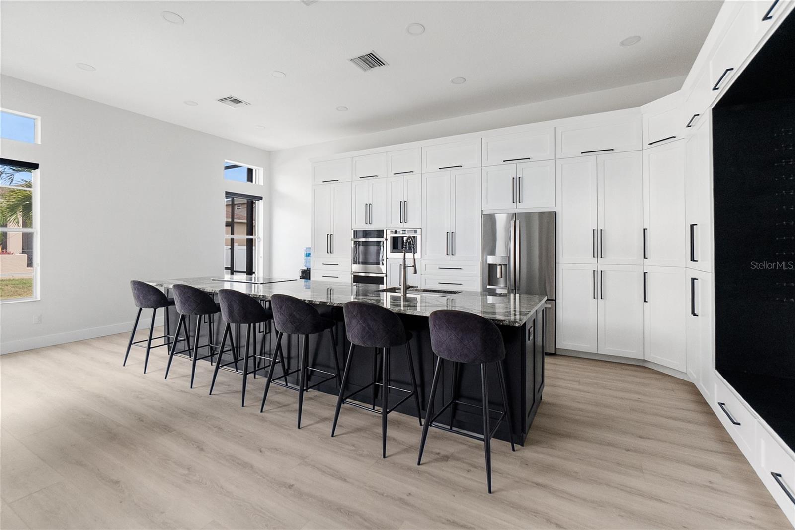 CASCADES AT SARASOTA PH IV - Residential Lease