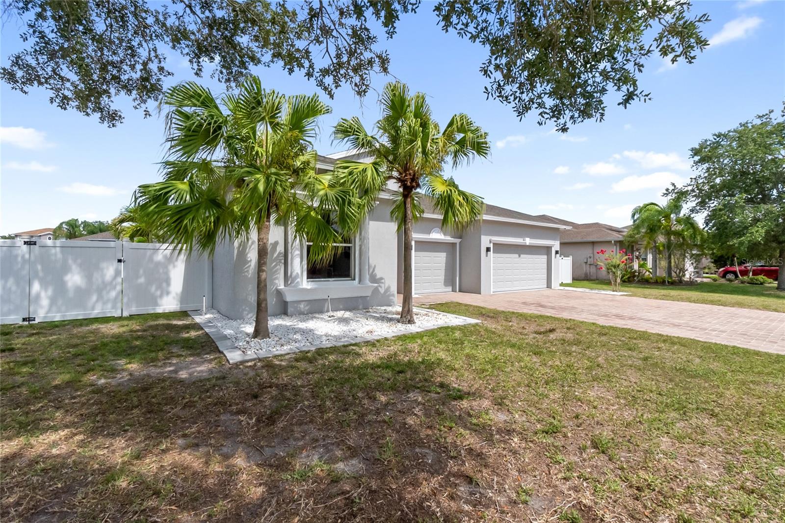 CASCADES AT SARASOTA PH IV - Residential Lease