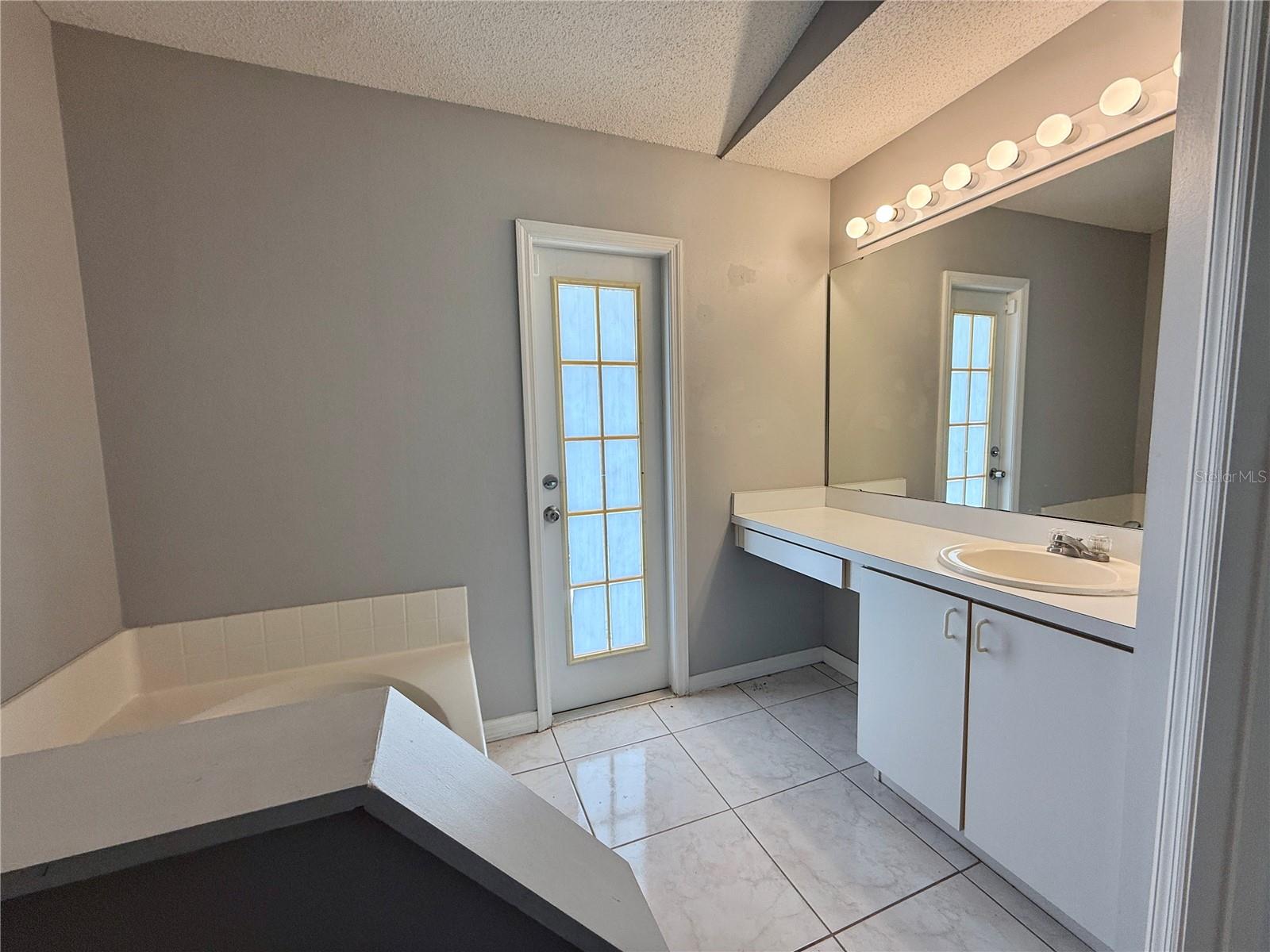 POINCIANA VILLAGE 2 NBHD 1 - Residential Lease