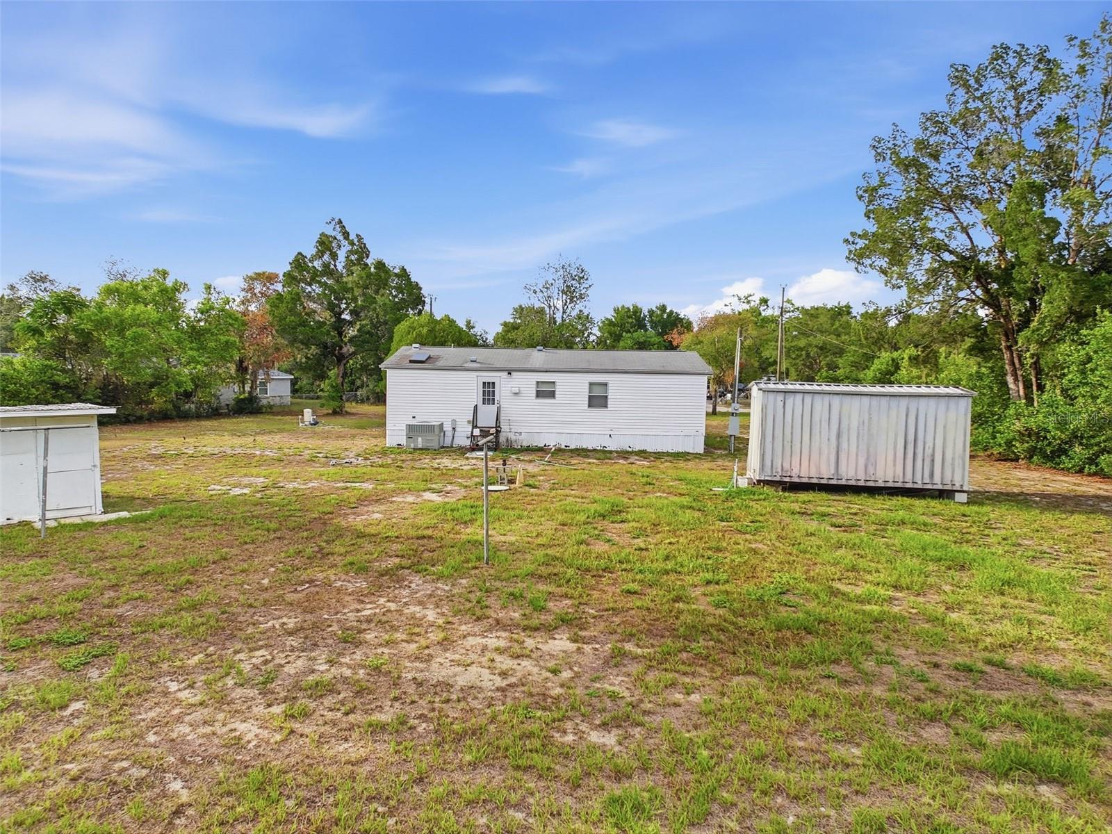 COLONY VILLAGE - Residential