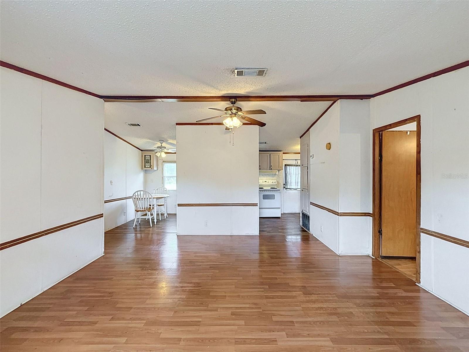 COLONY VILLAGE - Residential