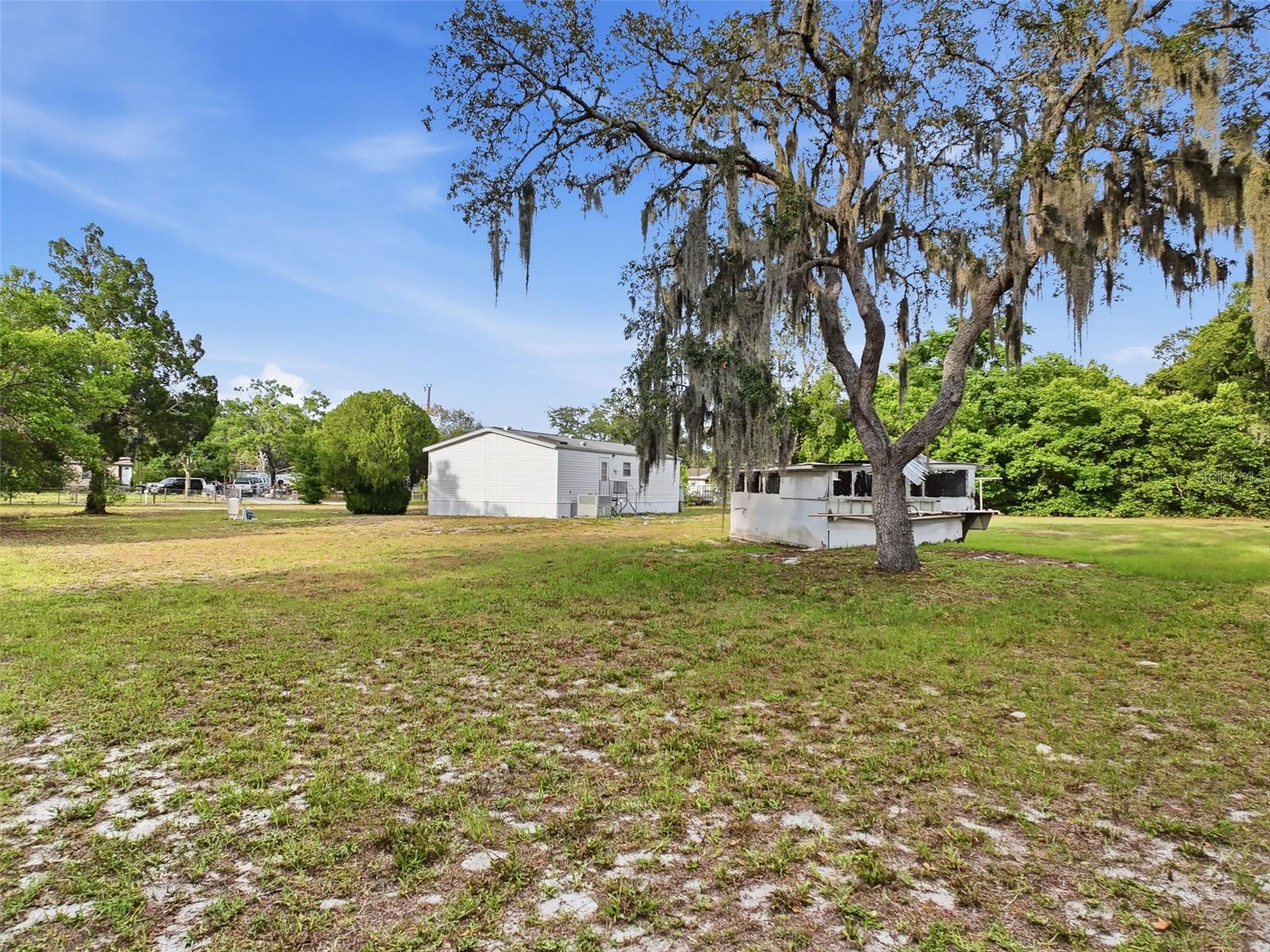 COLONY VILLAGE - Residential