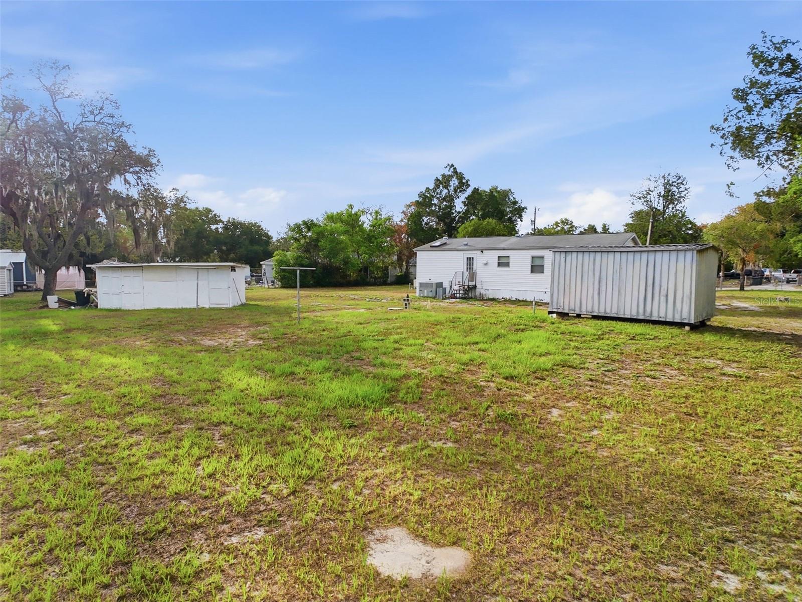 COLONY VILLAGE - Residential