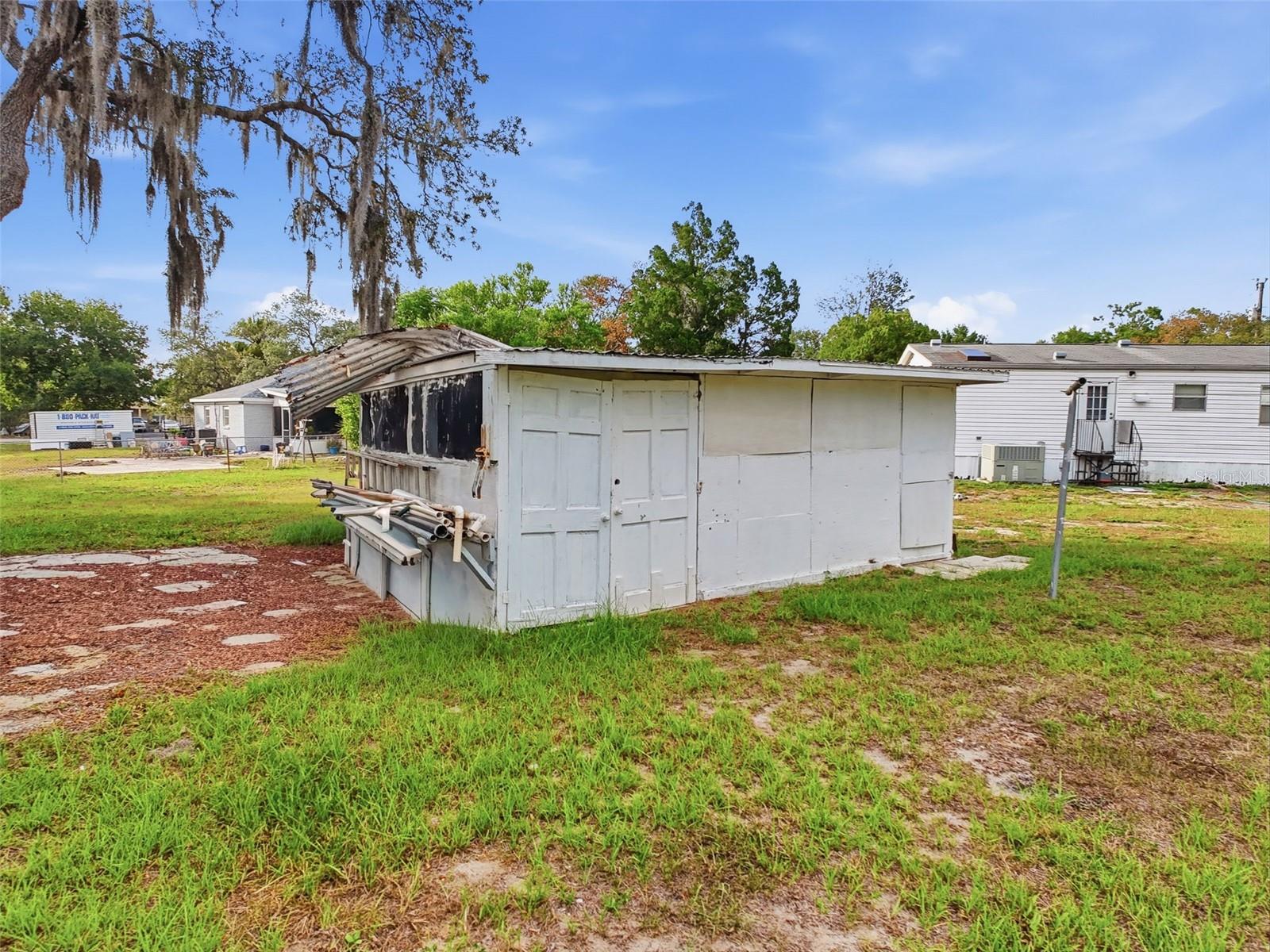 COLONY VILLAGE - Residential
