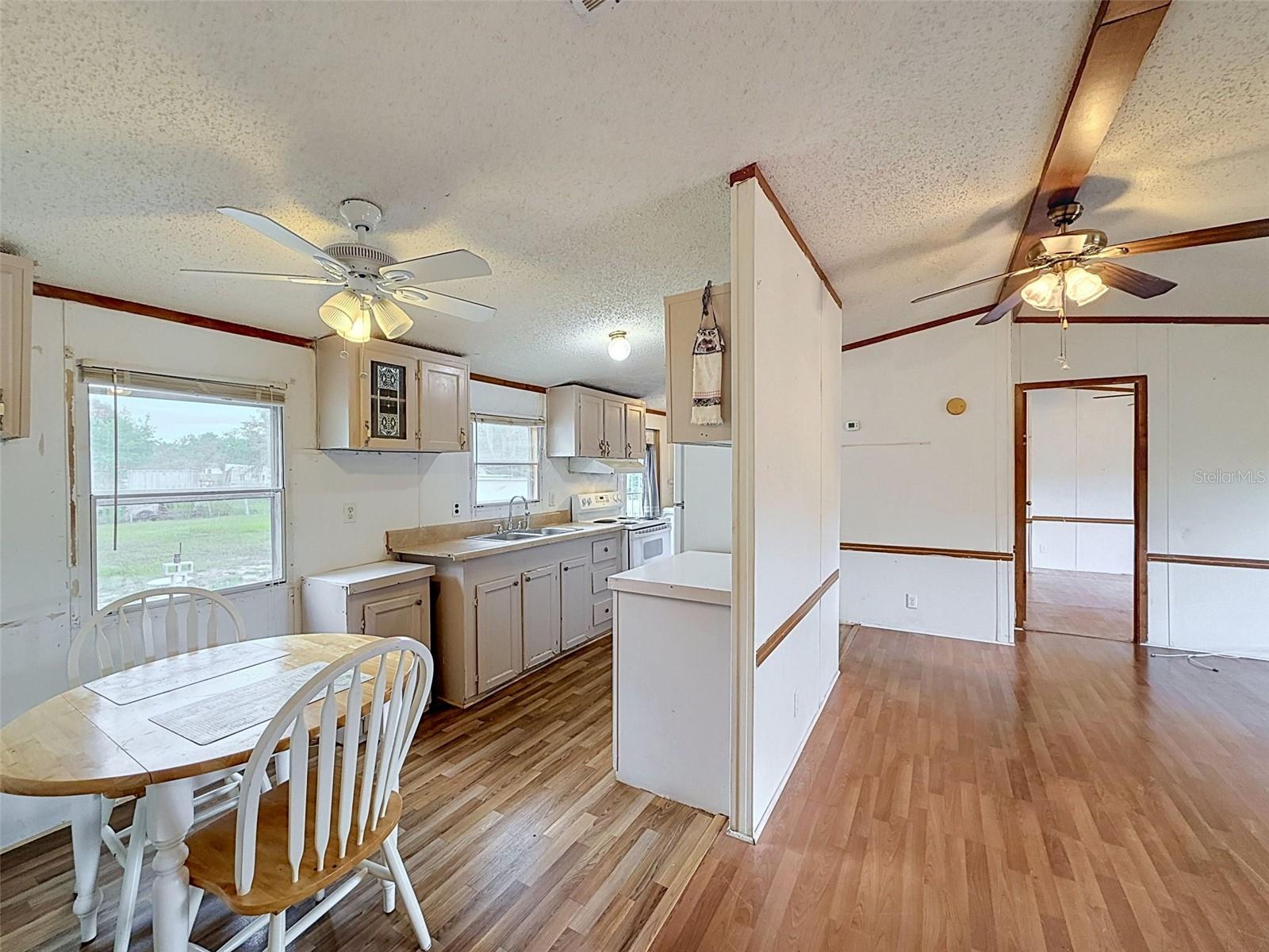 COLONY VILLAGE - Residential
