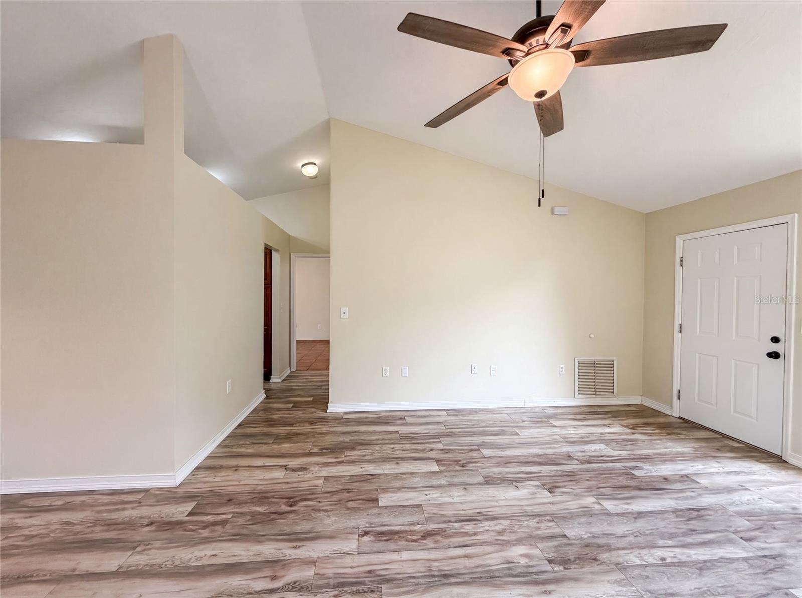 OAK TERRACE - Residential
