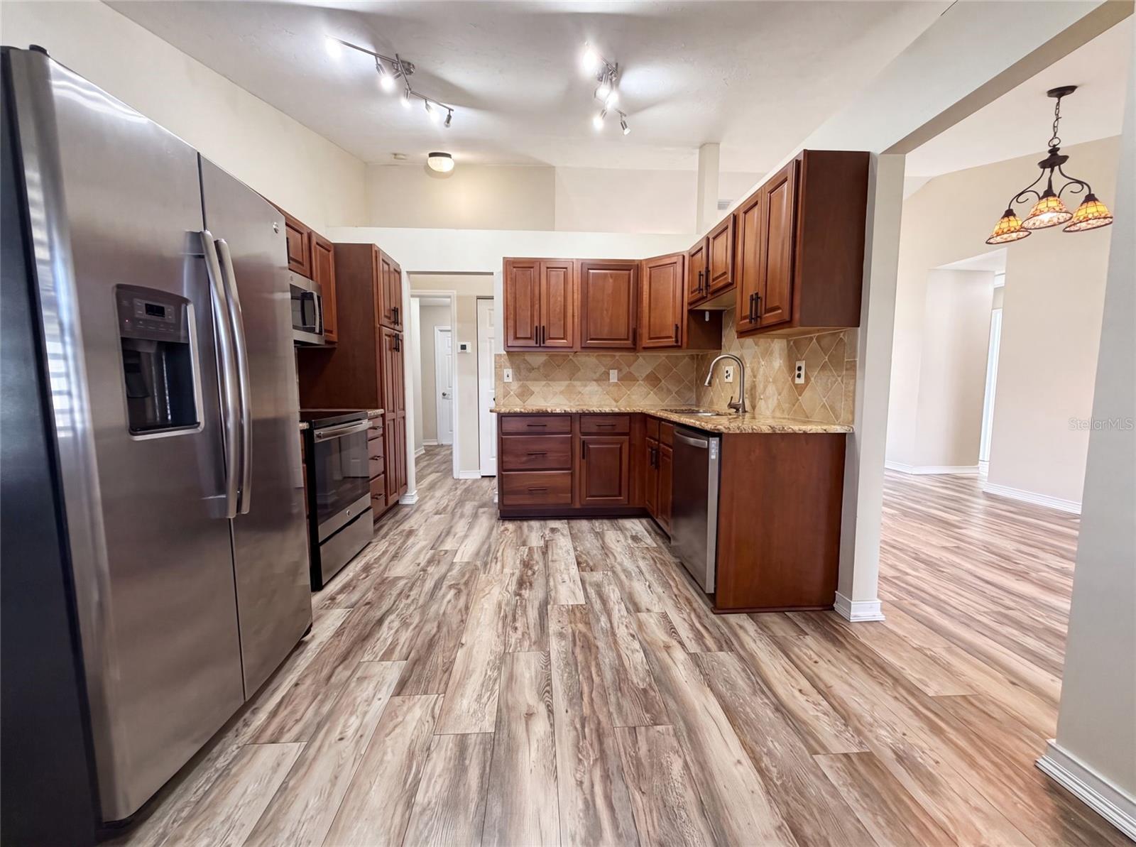 OAK TERRACE - Residential