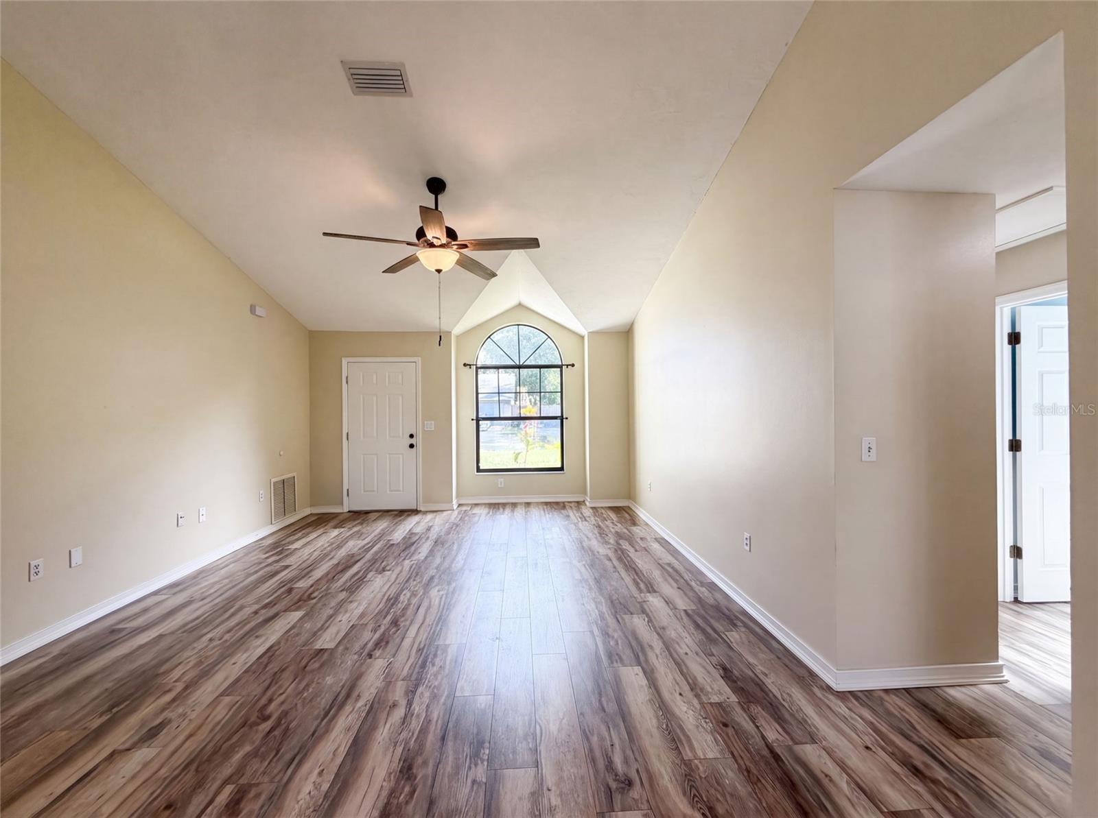 OAK TERRACE - Residential