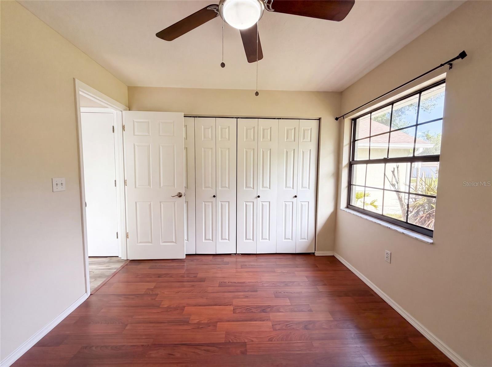 OAK TERRACE - Residential