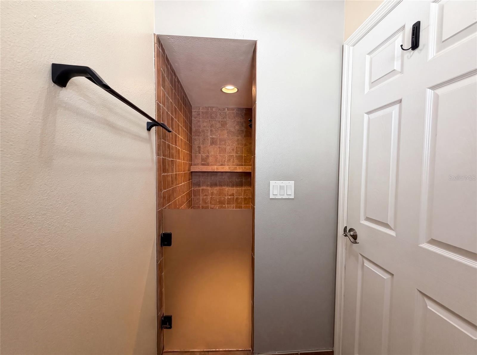 OAK TERRACE - Residential