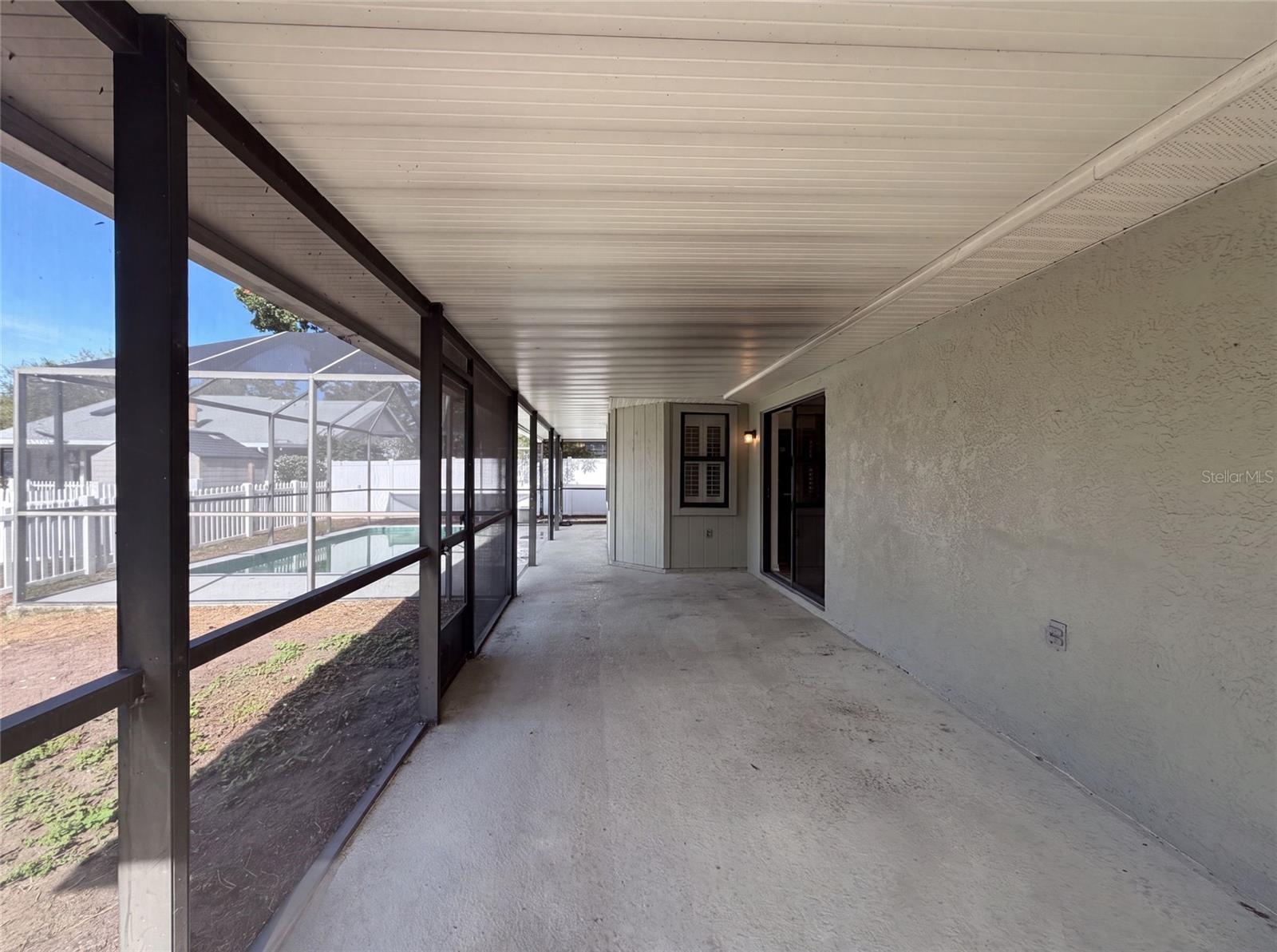 OAK TERRACE - Residential