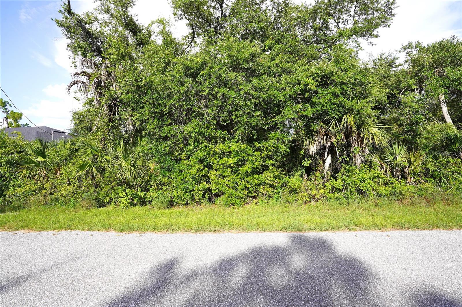PORT CHARLOTTE SEC 046 - Land