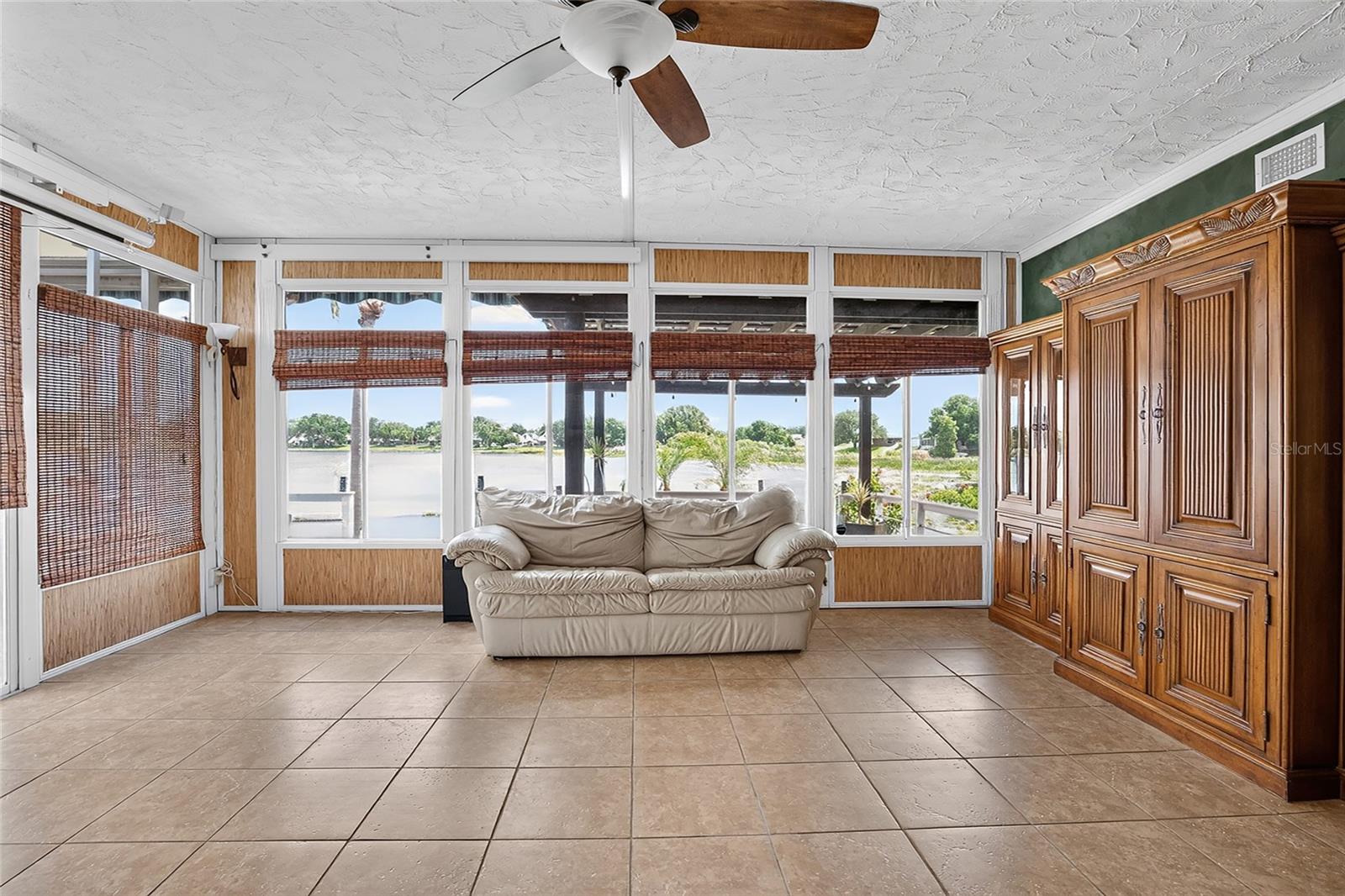 WILLOW BEND - Residential