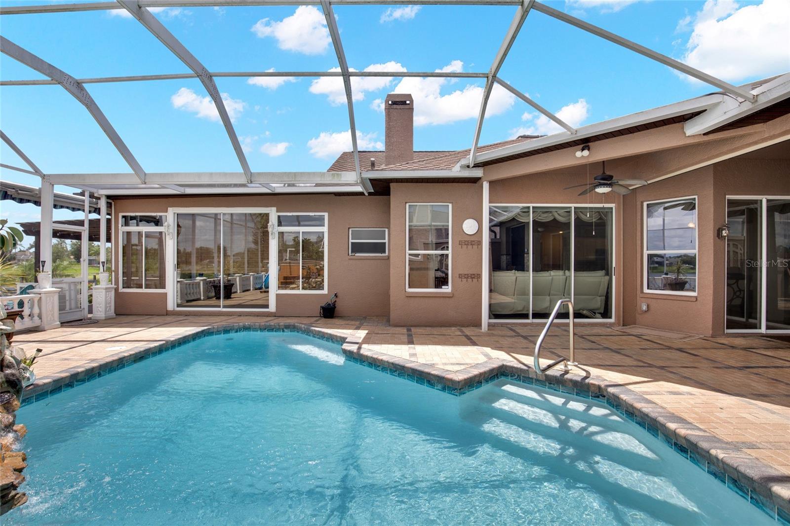 WILLOW BEND - Residential