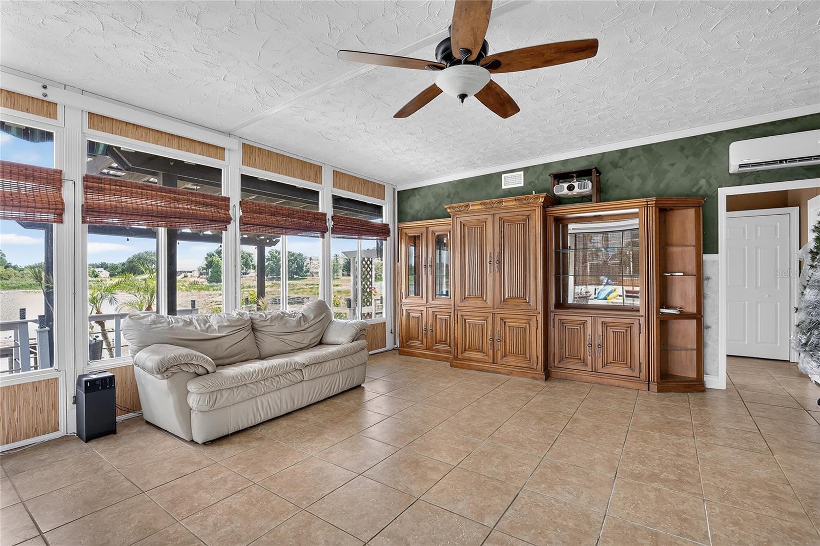 WILLOW BEND - Residential