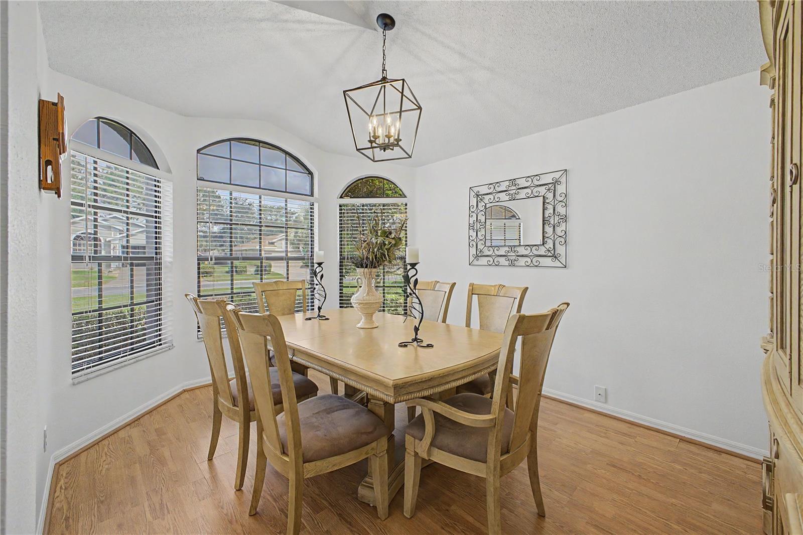 WELLINGTON AT SEVEN HILLS PH 3 - Residential
