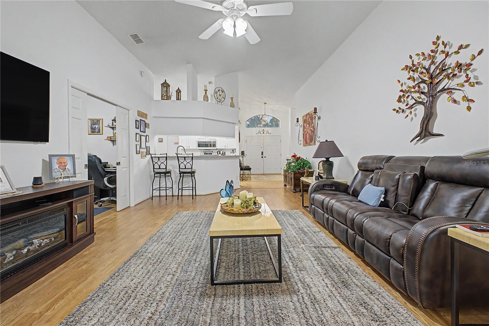 WELLINGTON AT SEVEN HILLS PH 3 - Residential
