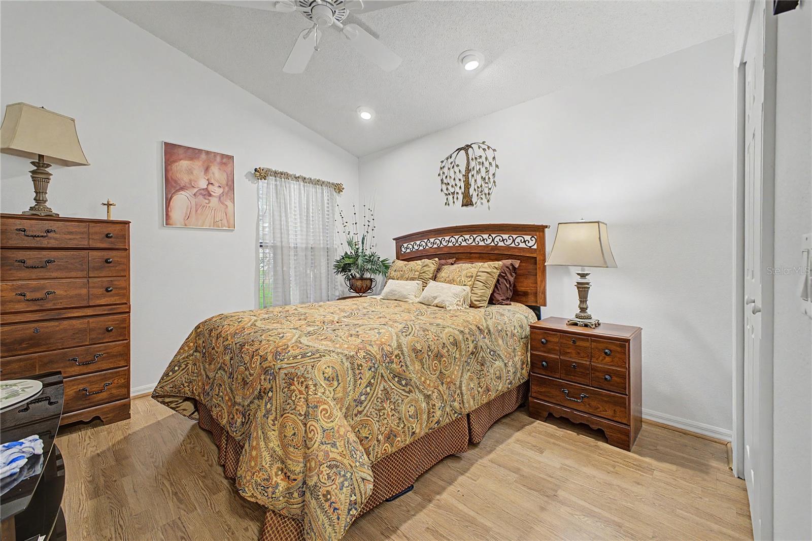 WELLINGTON AT SEVEN HILLS PH 3 - Residential
