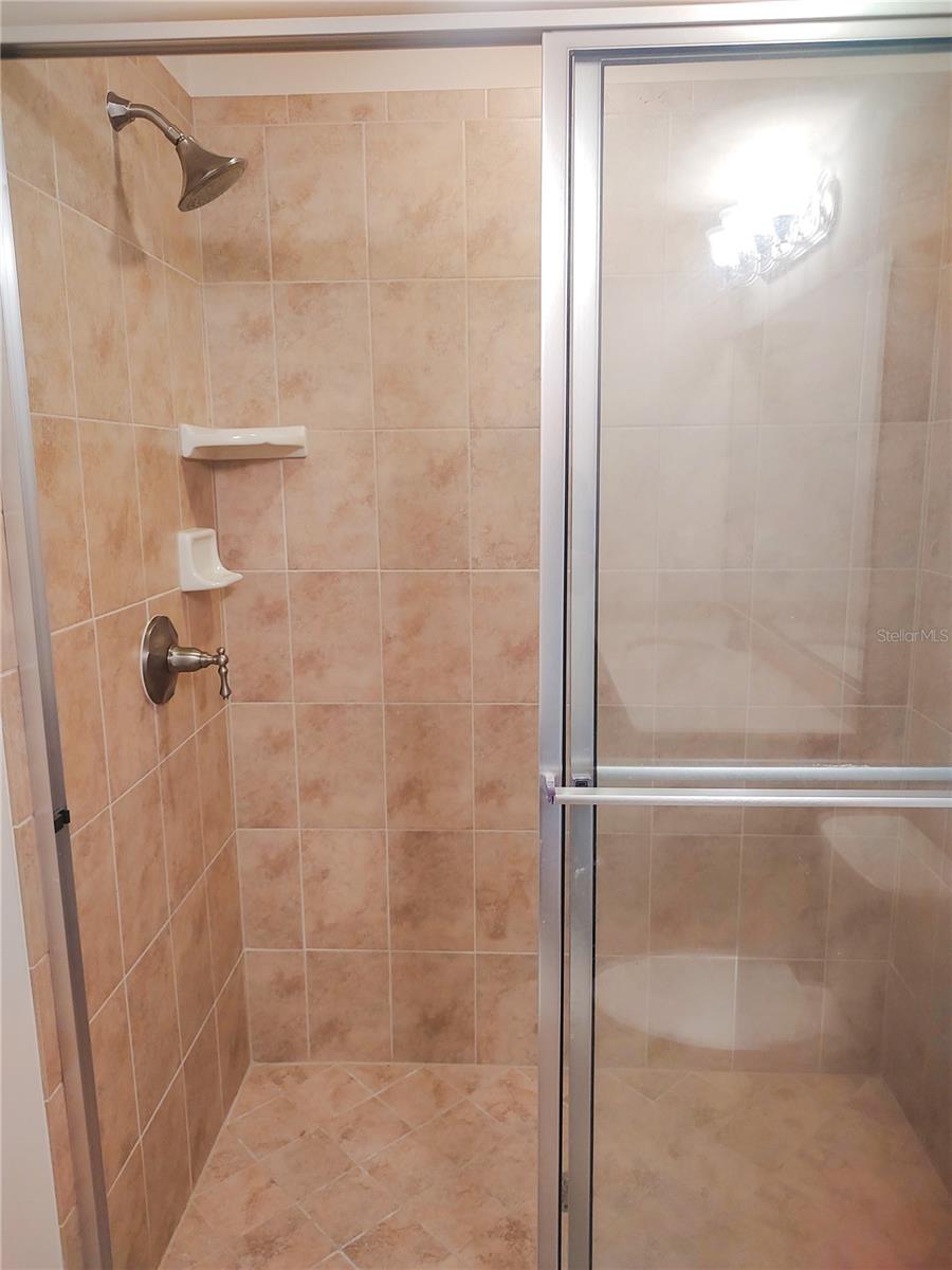 PLANTATION BAY SEC 2E-5 UN 3 - Residential