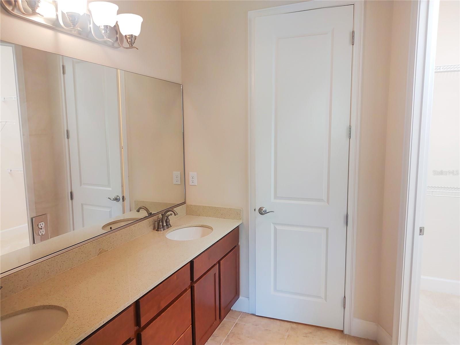 PLANTATION BAY SEC 2E-5 UN 3 - Residential