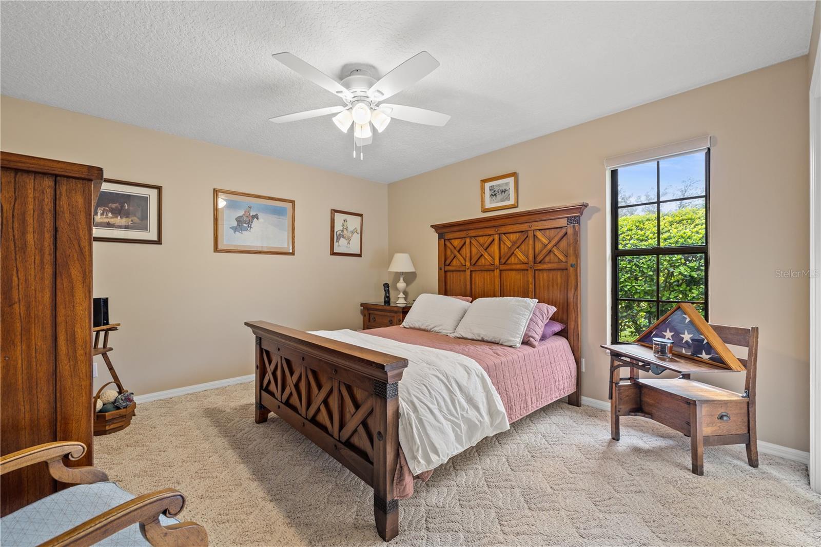 SILVER OAKS - Residential
