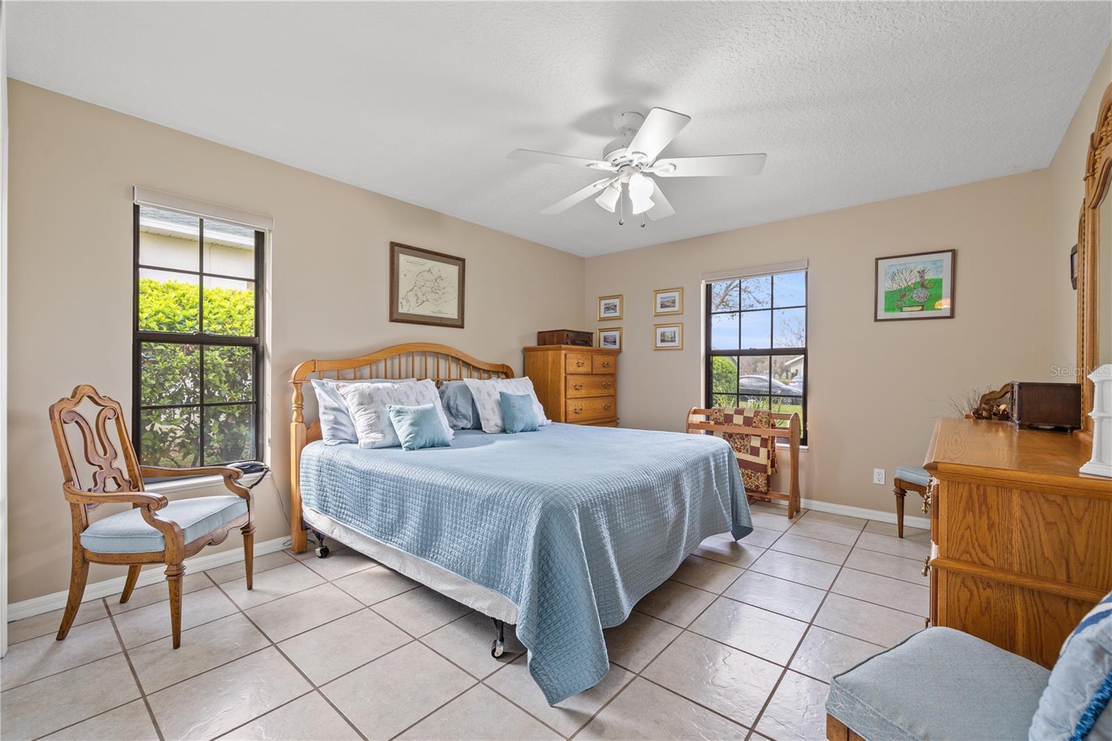 SILVER OAKS - Residential