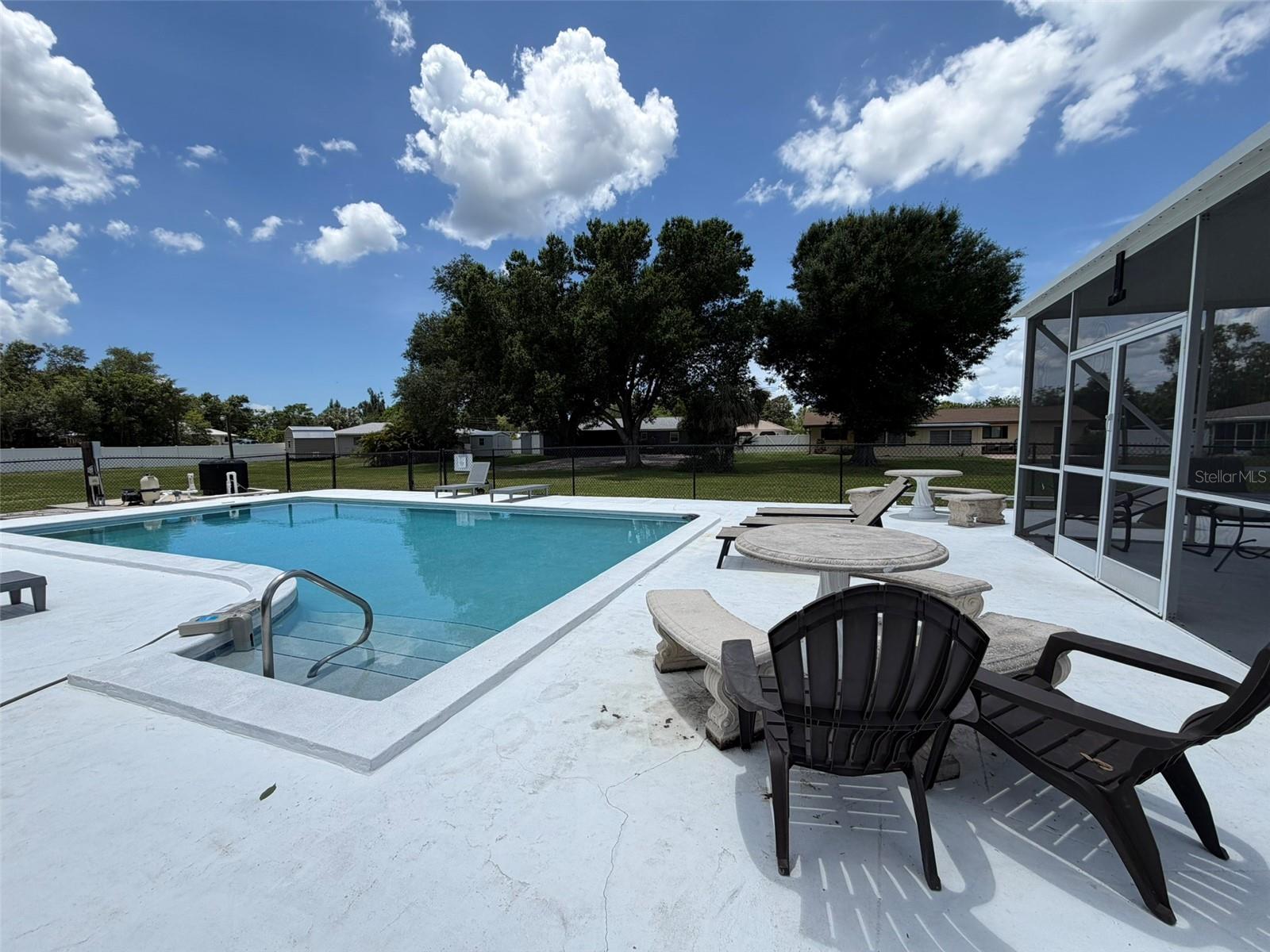 DECOSTERS ADD - Residential Lease