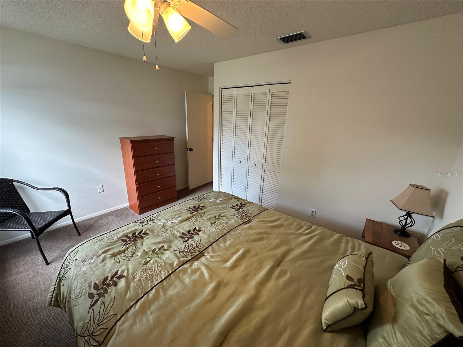 MIRROR LAKE SEC 3 - Residential Lease