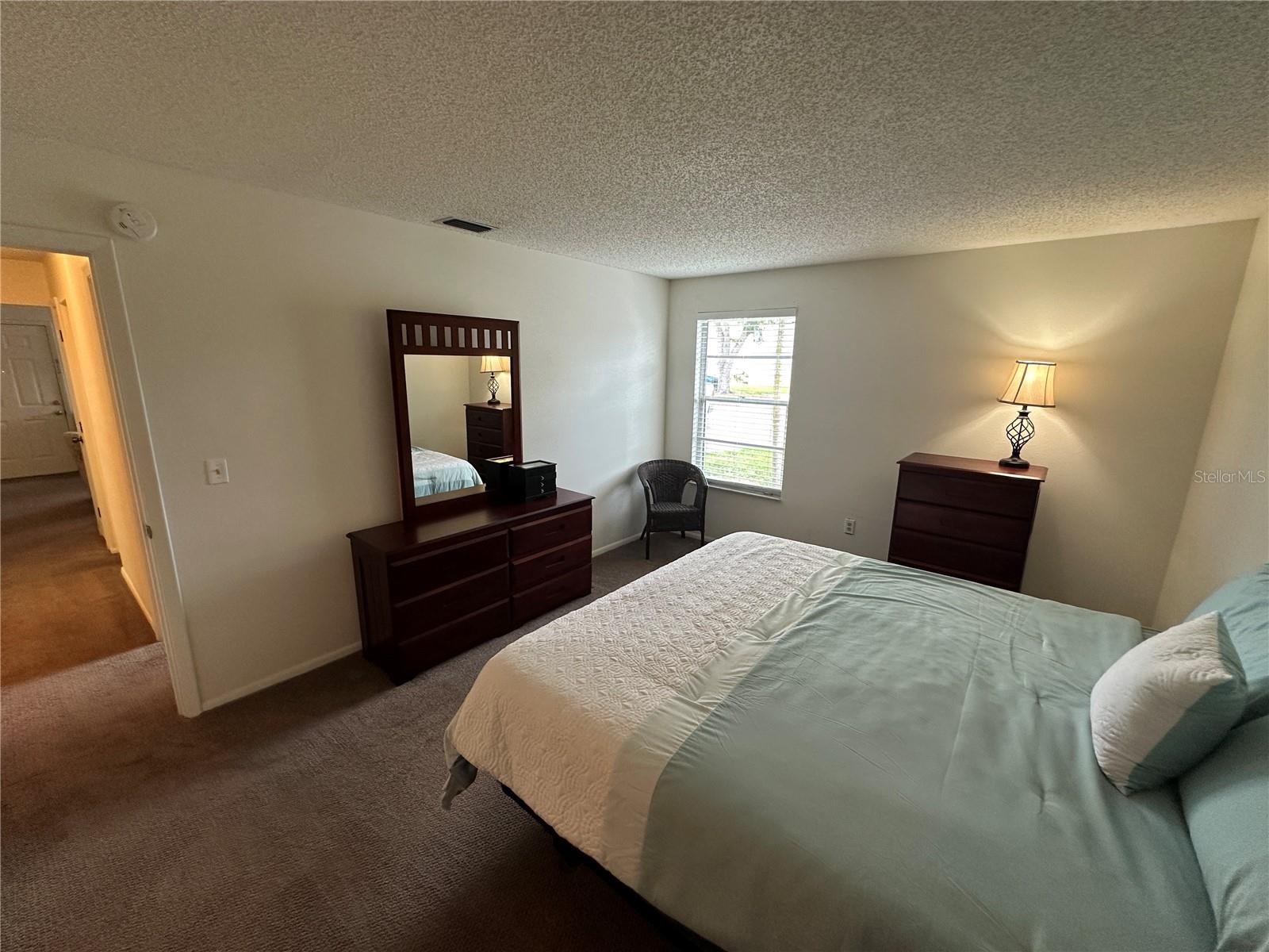 MIRROR LAKE SEC 3 - Residential Lease