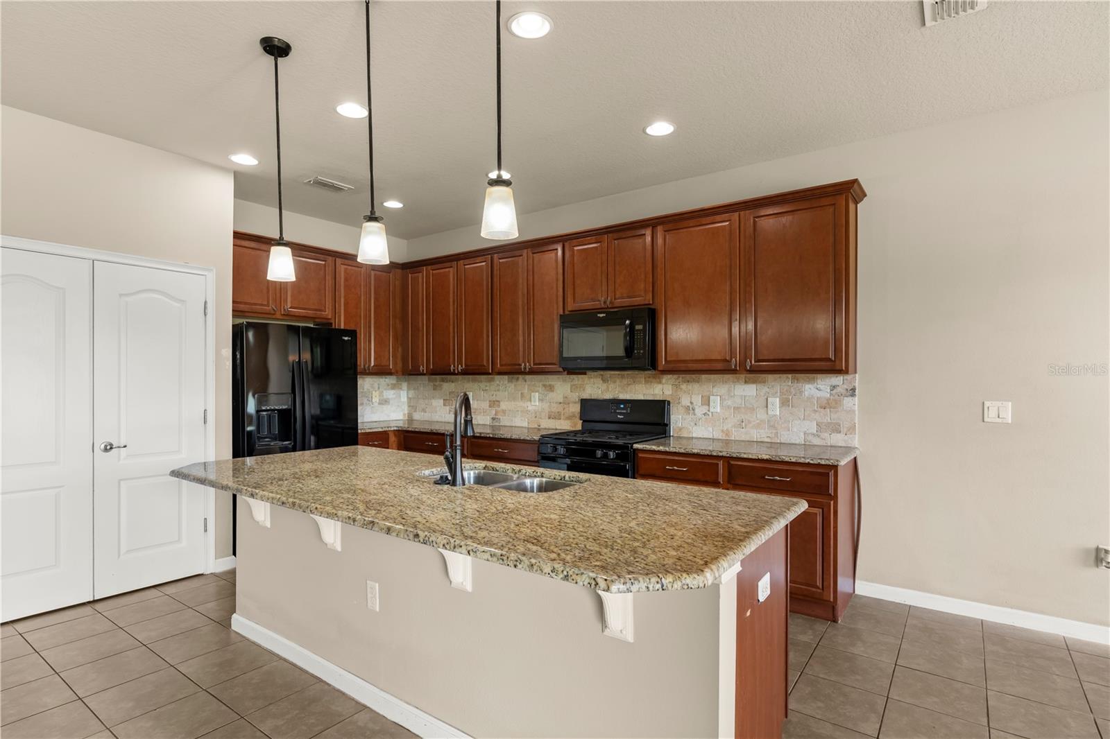 SUMMERBROOKE PH 1 - Residential