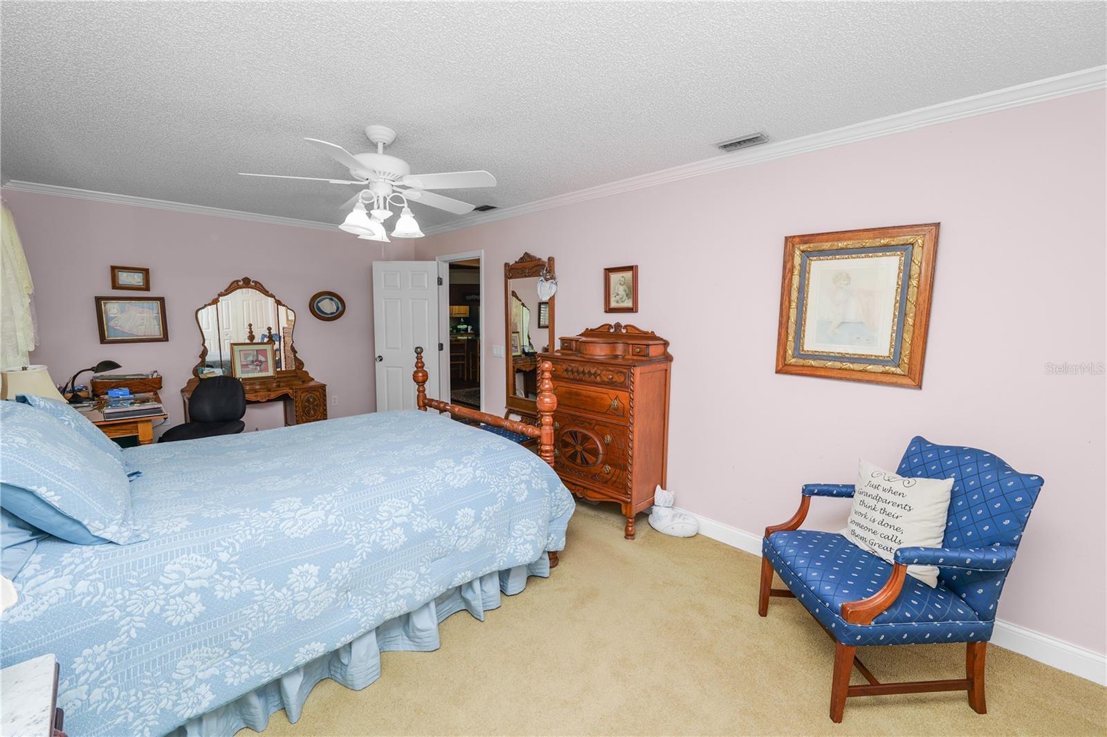SHERWOOD LAKES - Residential