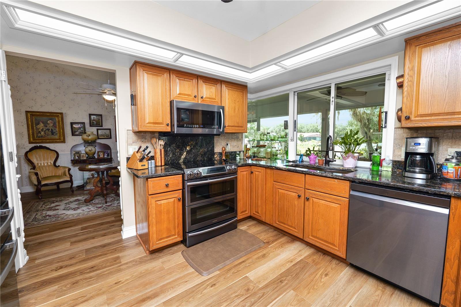 SHERWOOD LAKES - Residential