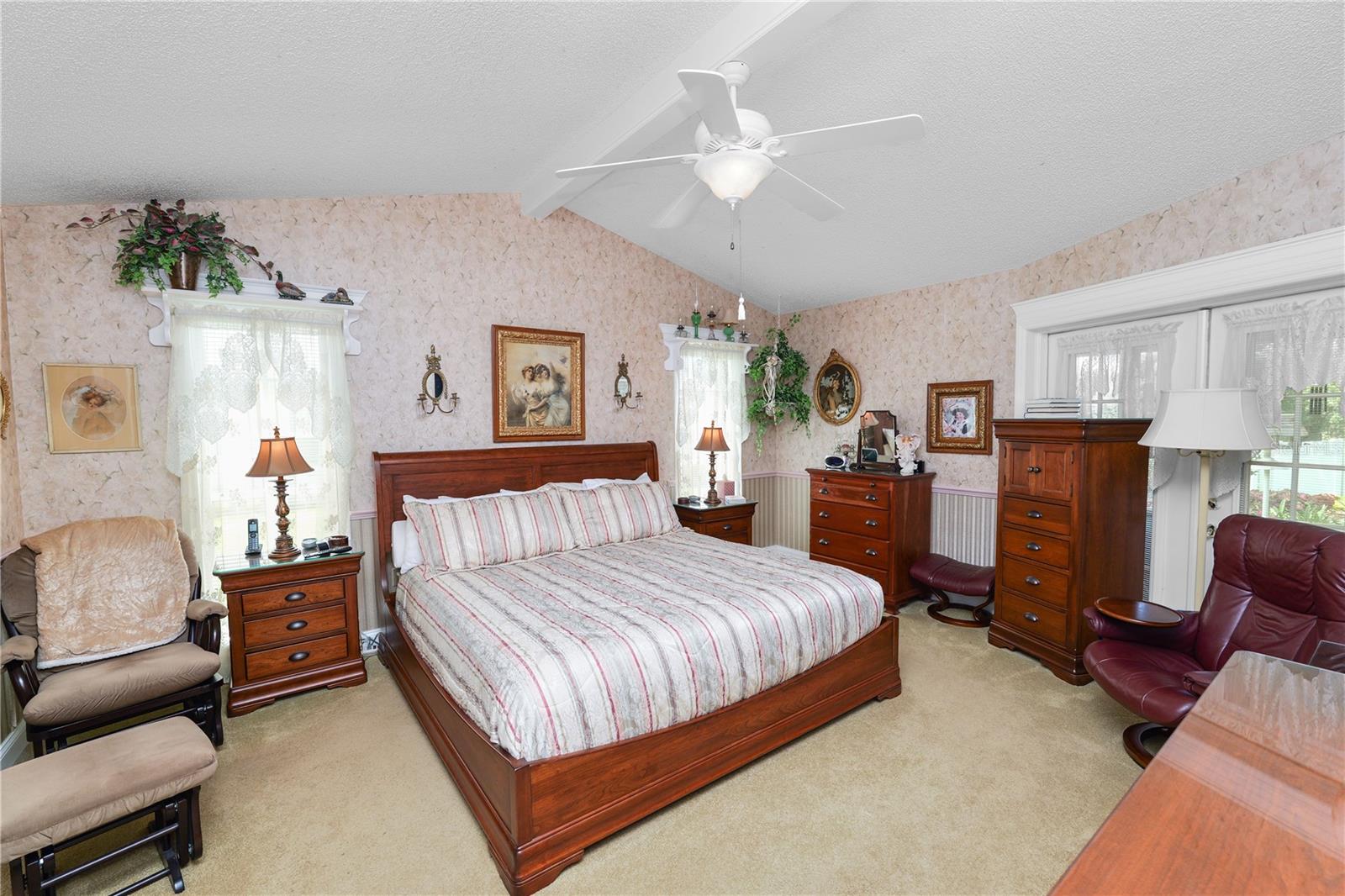 SHERWOOD LAKES - Residential